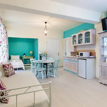 The Olive Garden Appartement *